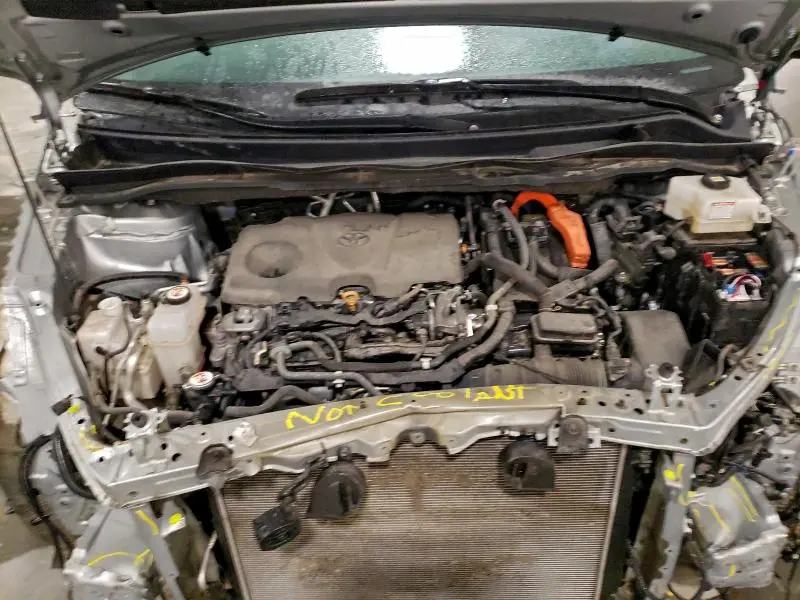 2021 TOYOTA SIENNA XSE  