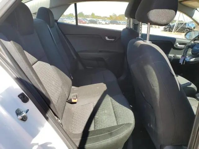 2022 KIA RIO LX  