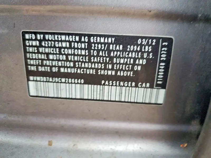 2012 VOLKSWAGEN GOLF   