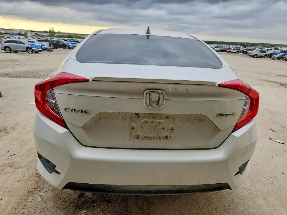2017 HONDA CIVIC TOURING  