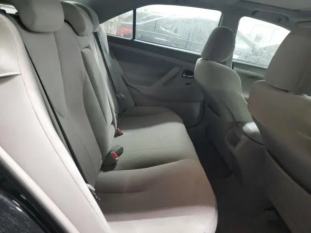 2010 TOYOTA CAMRY BASE  