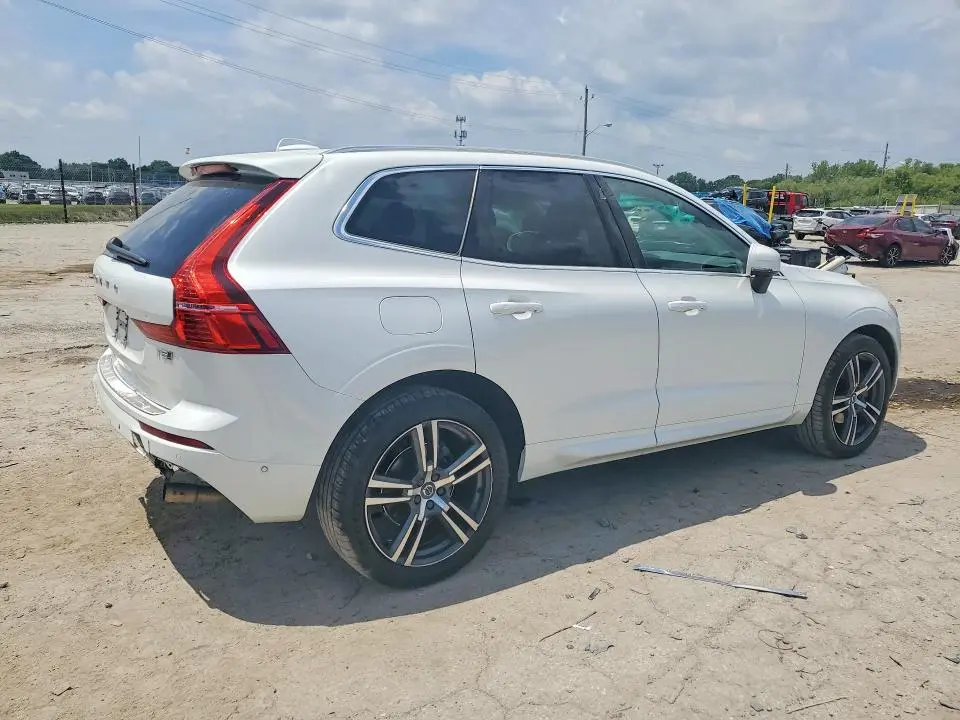 2018 VOLVO XC60 T5  