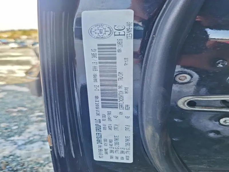 2013 RAM 1500 SLT  