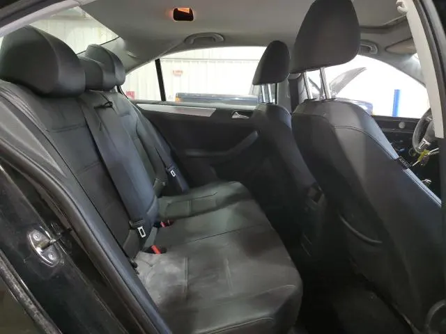 2012 VOLKSWAGEN JETTA TDI  