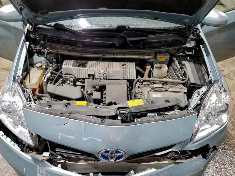 2014 TOYOTA PRIUS   
