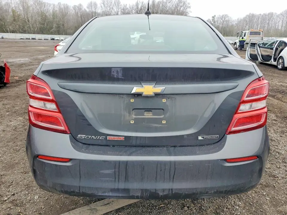 2018 CHEVROLET SONIC PREMIER  