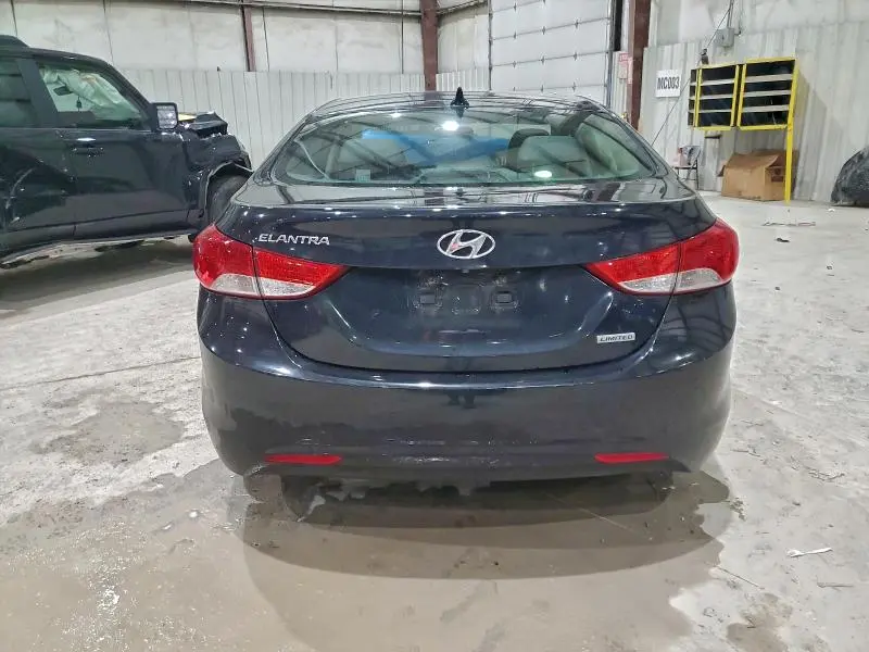 2012 HYUNDAI ELANTRA   