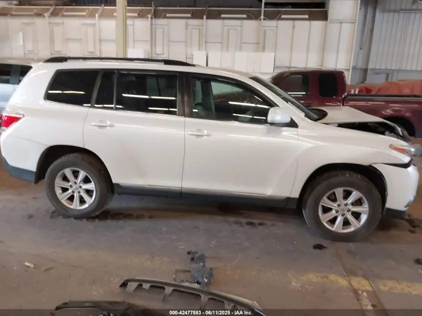 2012 TOYOTA HIGHLANDER BASE V6