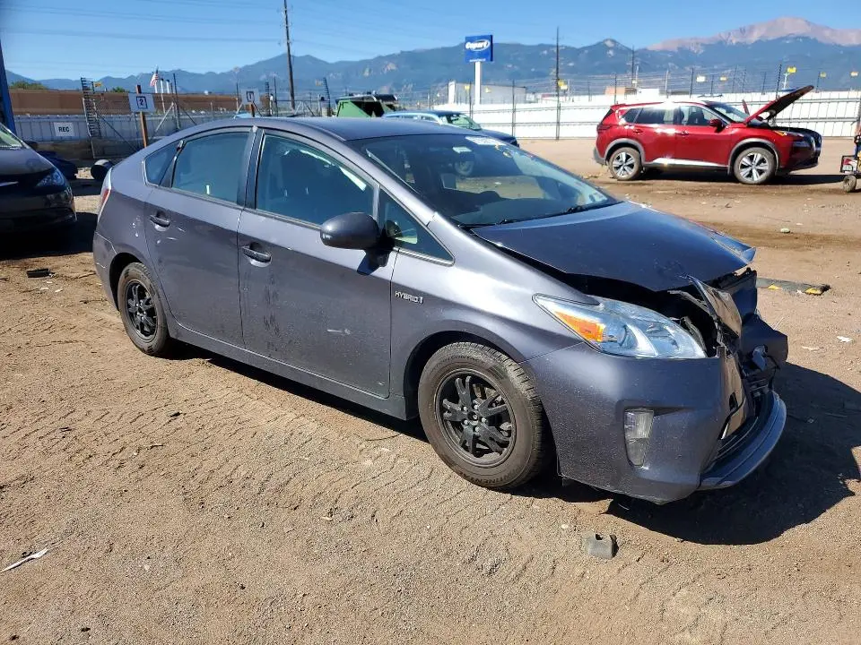 2015 TOYOTA PRIUS TWO  