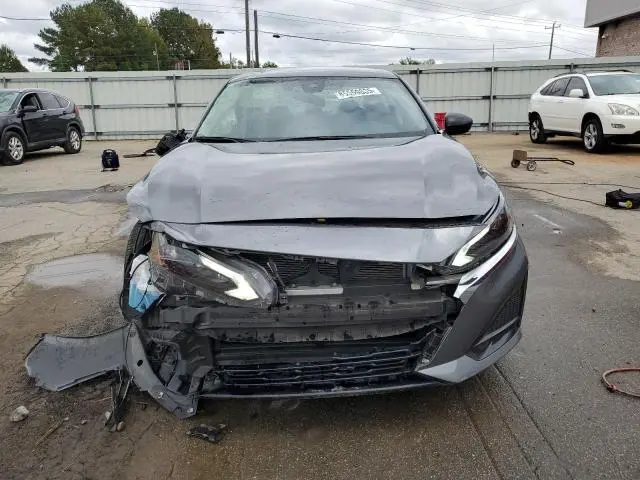 2024 NISSAN ALTIMA SV  