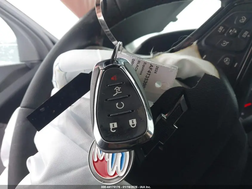 2024 CHEVROLET EQUINOX FWD RS