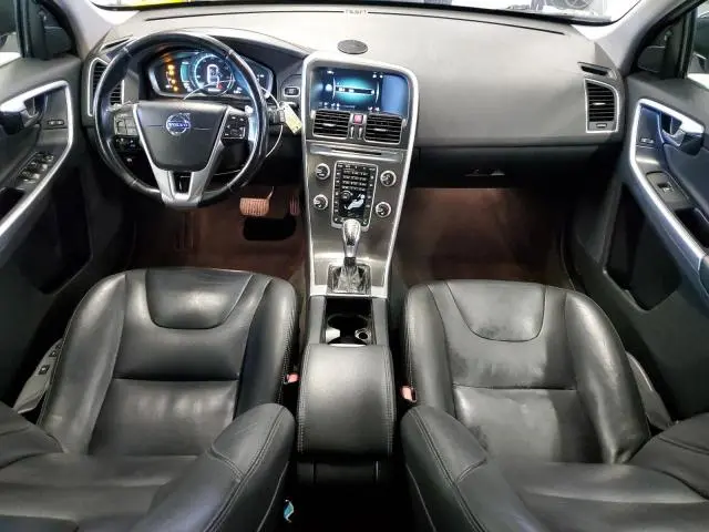 2015 VOLVO XC60 T6 PREMIER  