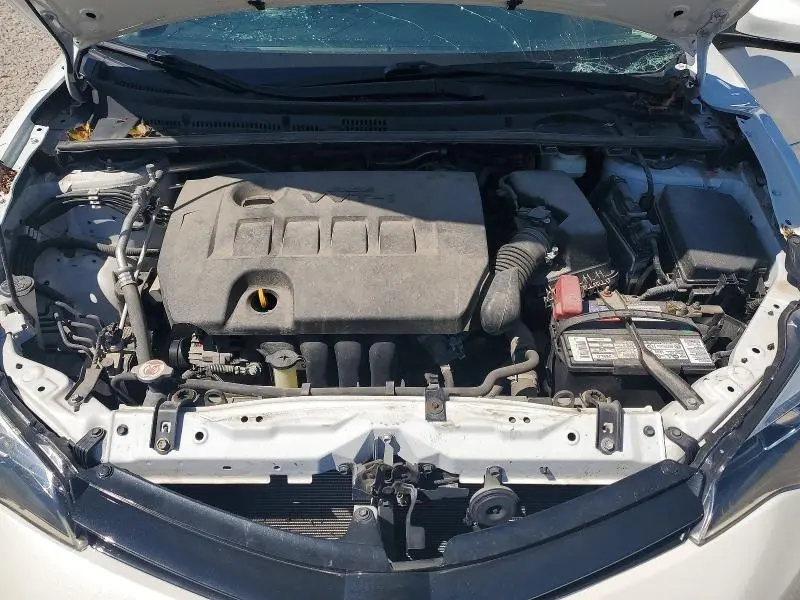 2017 TOYOTA COROLLA XLE  