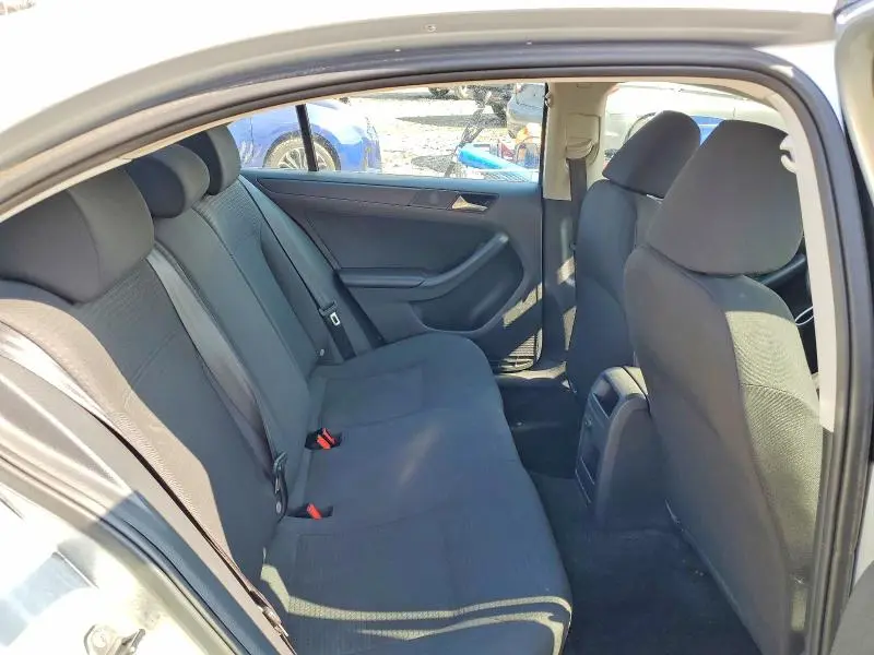 2015 VOLKSWAGEN JETTA BASE  