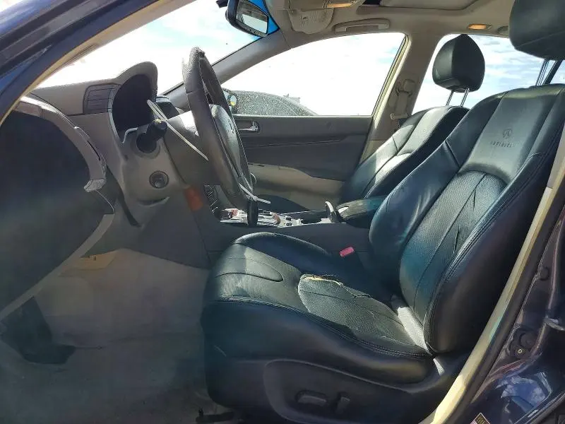 2011 INFINITI G37 BASE  