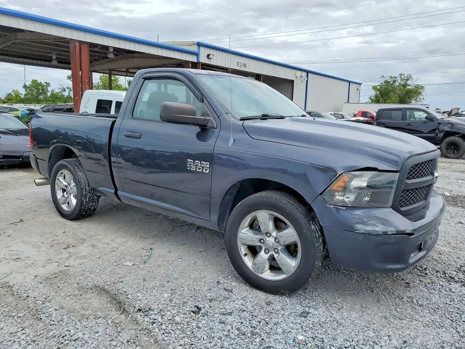2013 RAM 1500 ST  