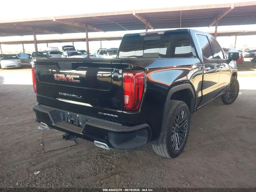2021 GMC SIERRA 1500 4WD  SHORT BOX DENALI