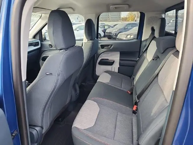 2023 FORD MAVERICK XL  