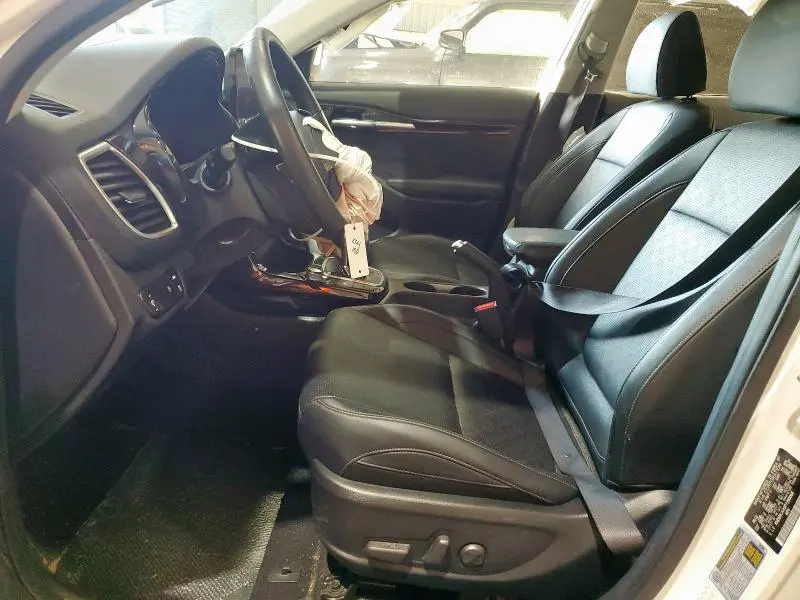 2023 KIA SELTOS EX  