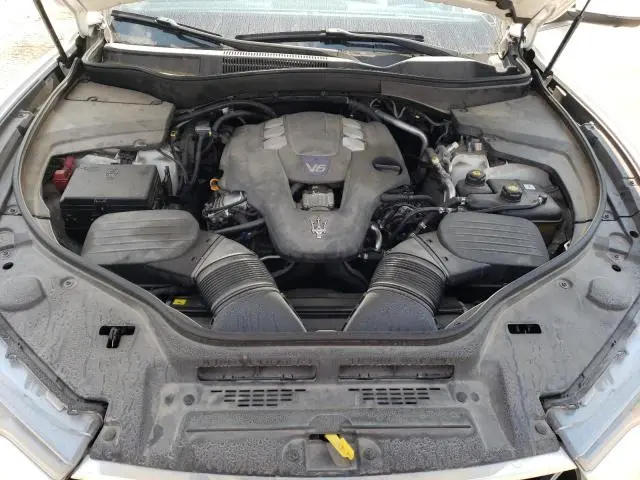 2020 MASERATI LEVANTE S  