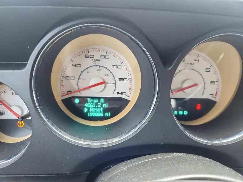 2014 DODGE CHALLENGER SXT  