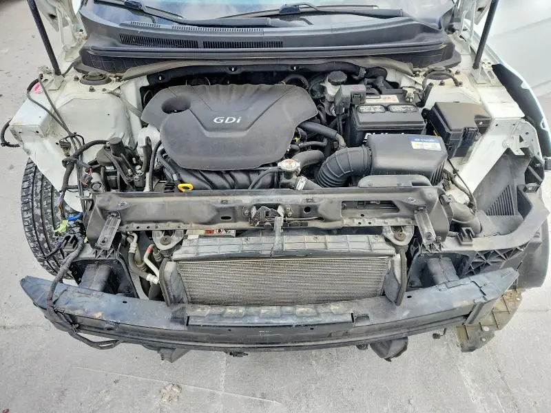 2016 HYUNDAI VELOSTER BASE  