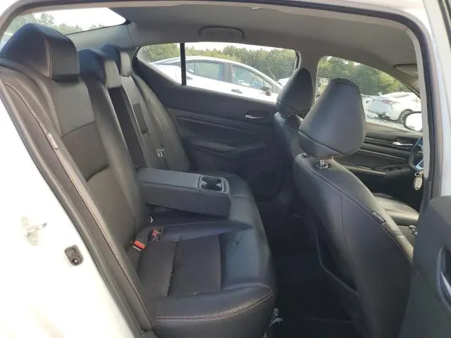 2020 NISSAN ALTIMA SR  