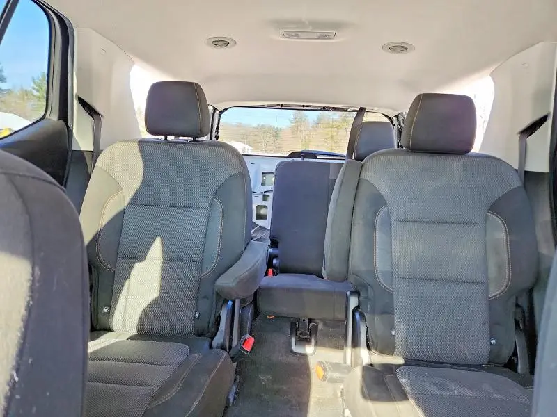 2019 CHEVROLET TRAVERSE LT  