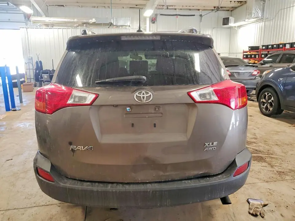 2014 TOYOTA RAV4 XLE  