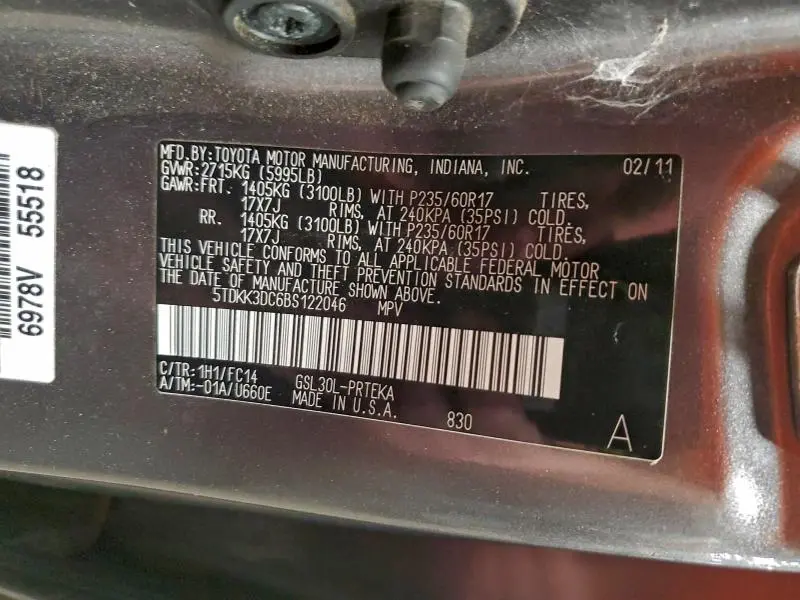 2011 TOYOTA SIENNA LE  