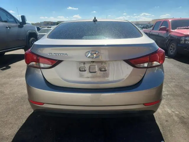 2016 HYUNDAI ELANTRA SE  