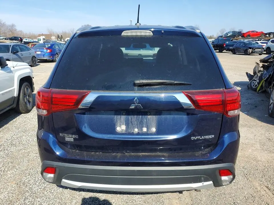 2016 MITSUBISHI OUTLANDER ES  