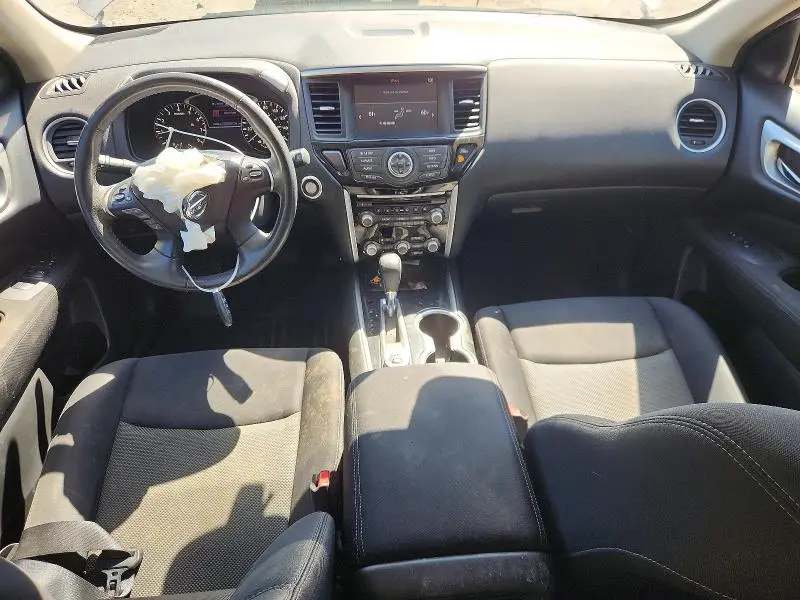 2017 NISSAN PATHFINDER SV  