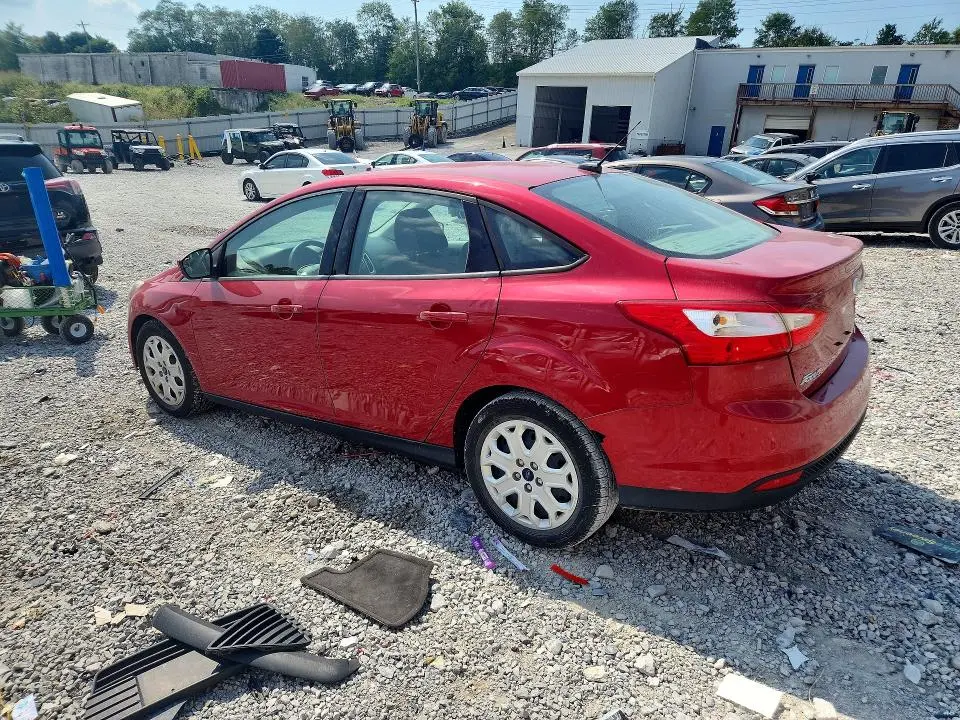 2012 FORD FOCUS SE  
