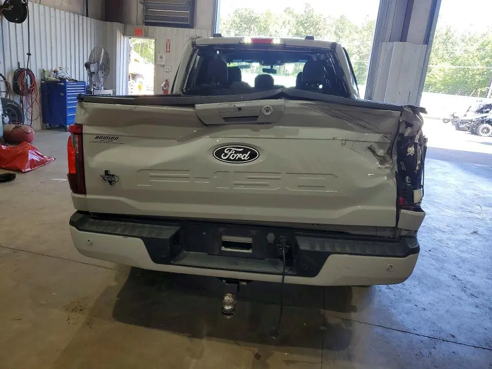 2024 FORD F150 XLT  