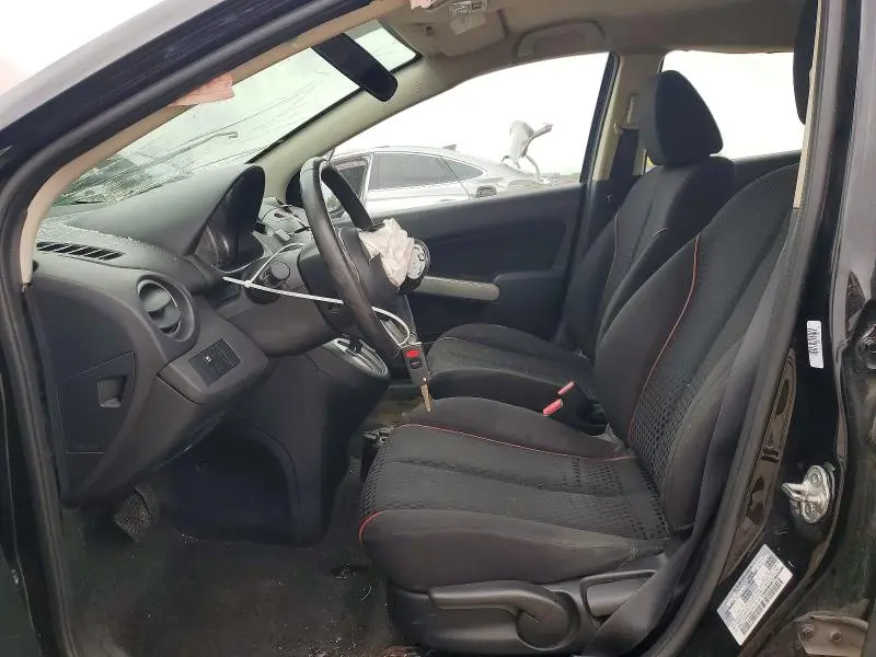 2012 MAZDA MAZDA2   