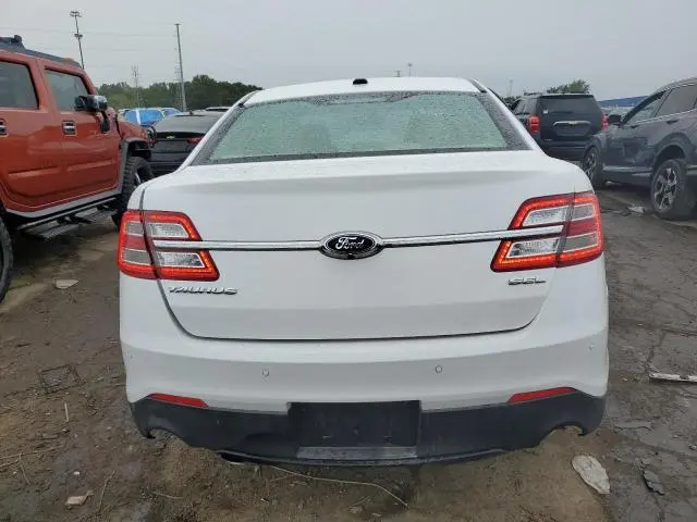 2018 FORD TAURUS SEL  