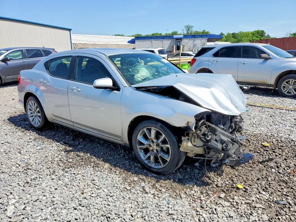 2011 DODGE AVENGER LUX  