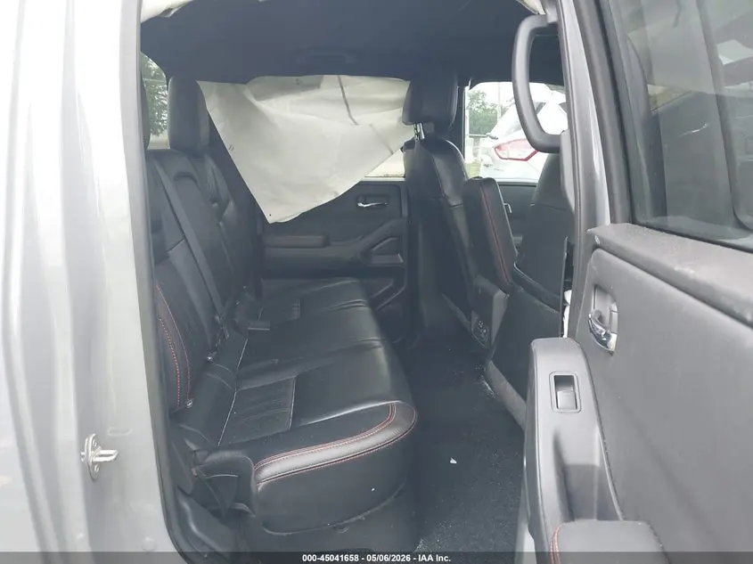 2023 NISSAN FRONTIER PRO-4X 4X4