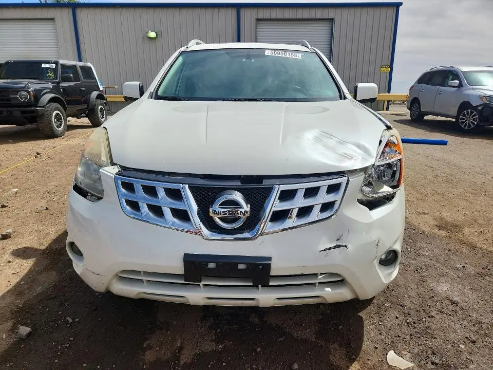 2013 NISSAN ROGUE S  