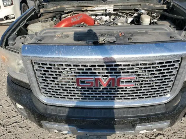 2015 GMC SIERRA K2500 DENALI  