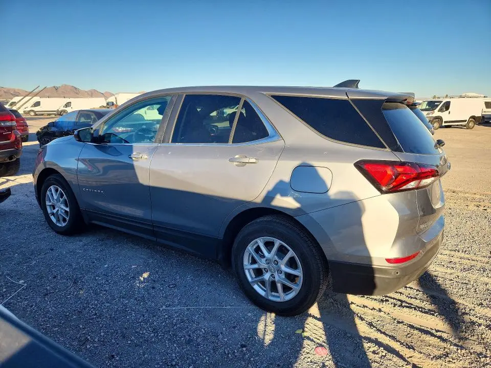 2023 CHEVROLET EQUINOX LT  