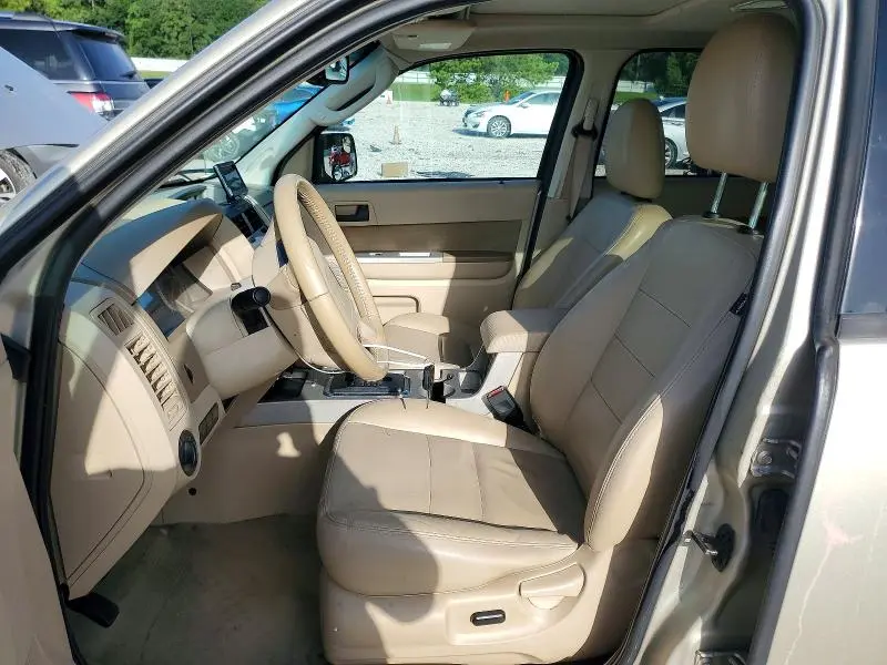 2011 FORD ESCAPE XLT  
