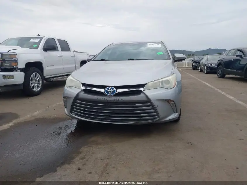 2015 TOYOTA CAMRY HYBRID XLE