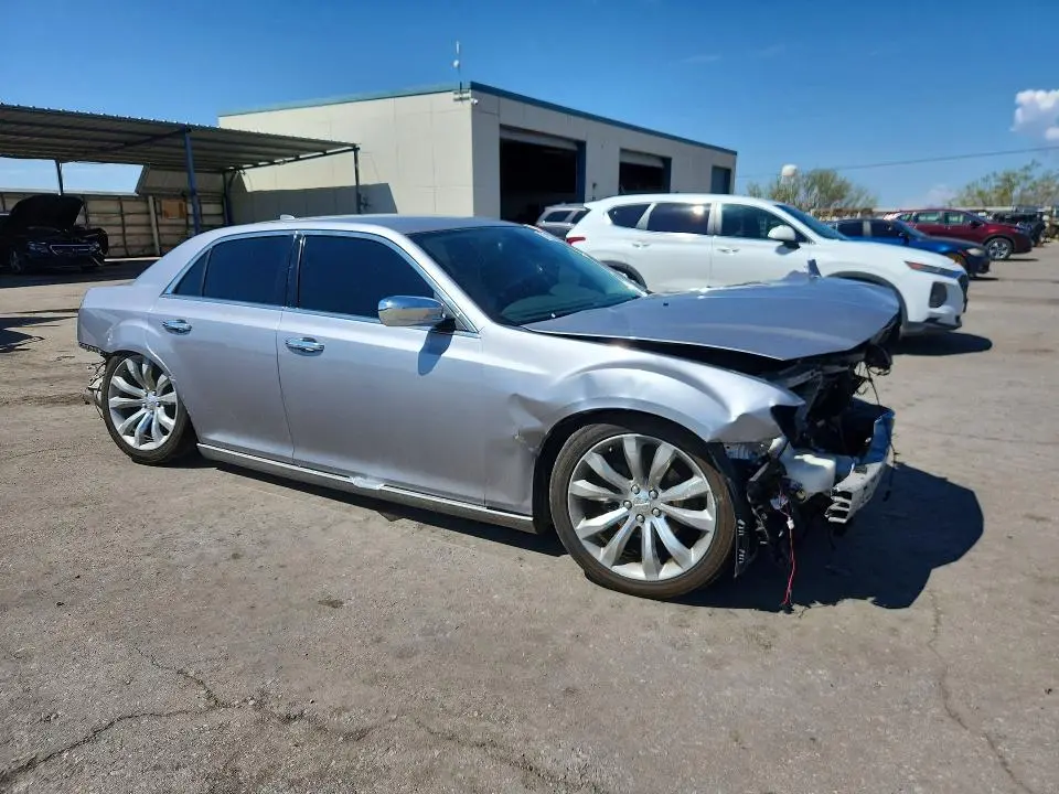 2018 CHRYSLER 300 LIMITED  
