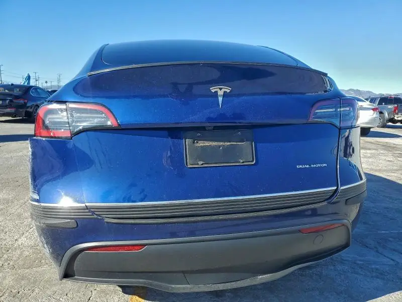 2024 TESLA MODEL Y   
