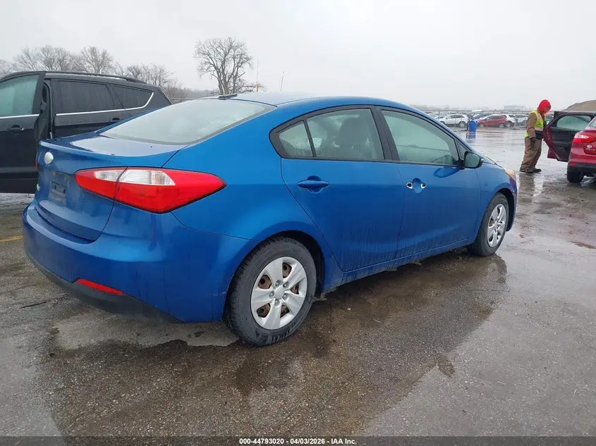 2015 KIA FORTE LX
