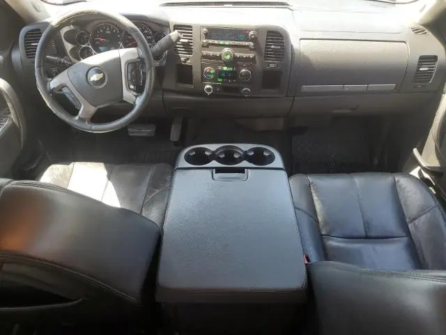 2011 CHEVROLET SILVERADO C1500 LT  