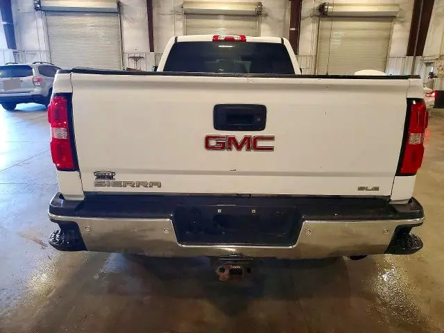 2018 GMC SIERRA K2500 SLE  