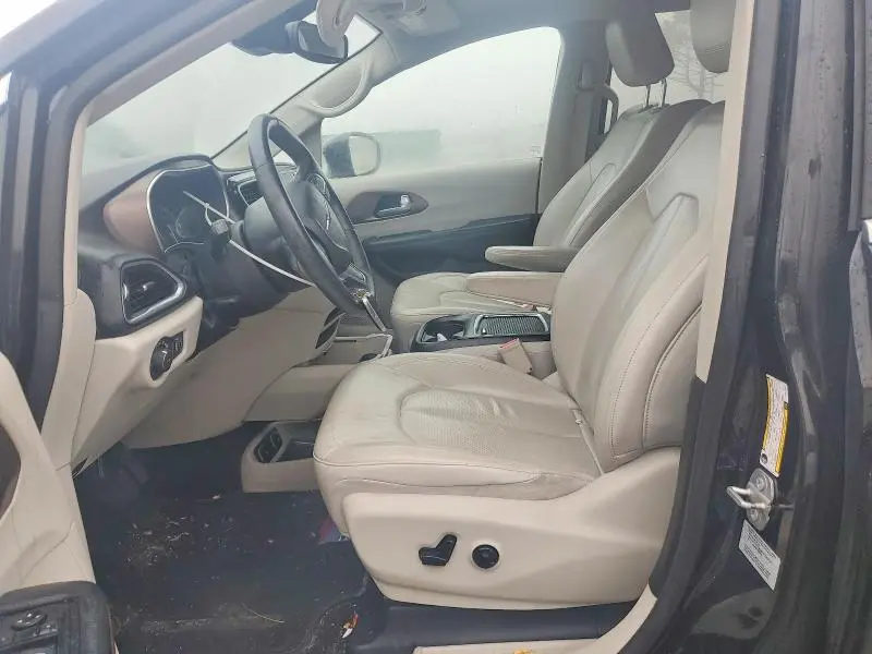 2017 CHRYSLER PACIFICA TOURING L PLUS  